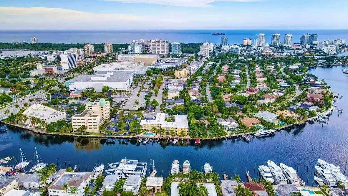 815 Middle River Drive # 106, Fort Lauderdale FL 33304