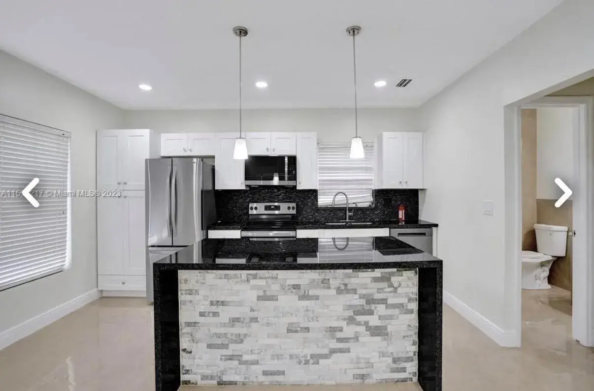 6720 Coolidge Street, Hollywood FL 33024