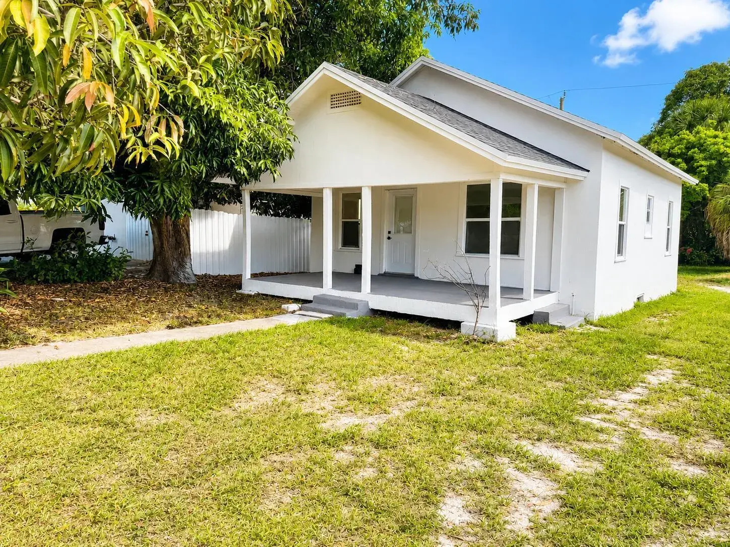719 Tuscaloosa Street, West Palm Beach FL 33405