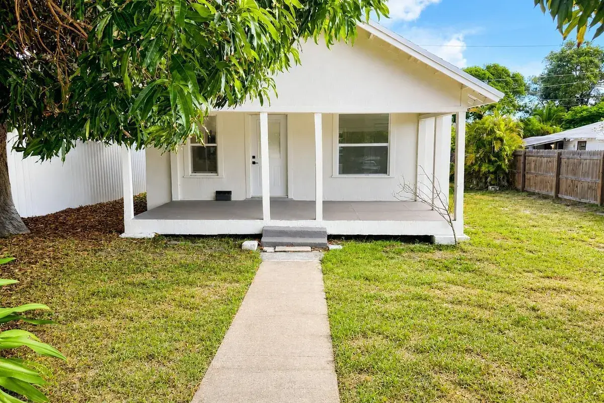 719 Tuscaloosa Street, West Palm Beach FL 33405