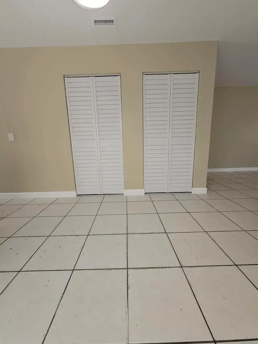4876 Orleans Court # A, Haverhill FL 33415 photo 5