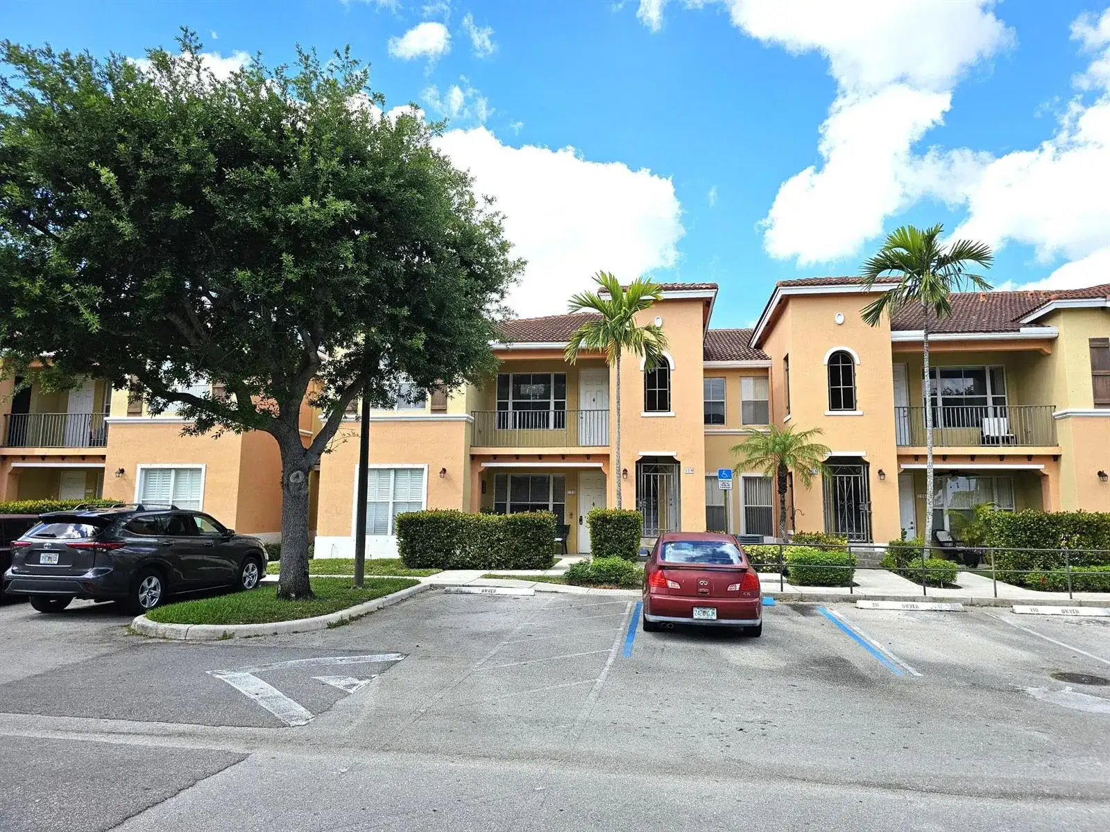 3569 Forest Hill Boulevard # 104, Palm Springs FL 33406 photo 3