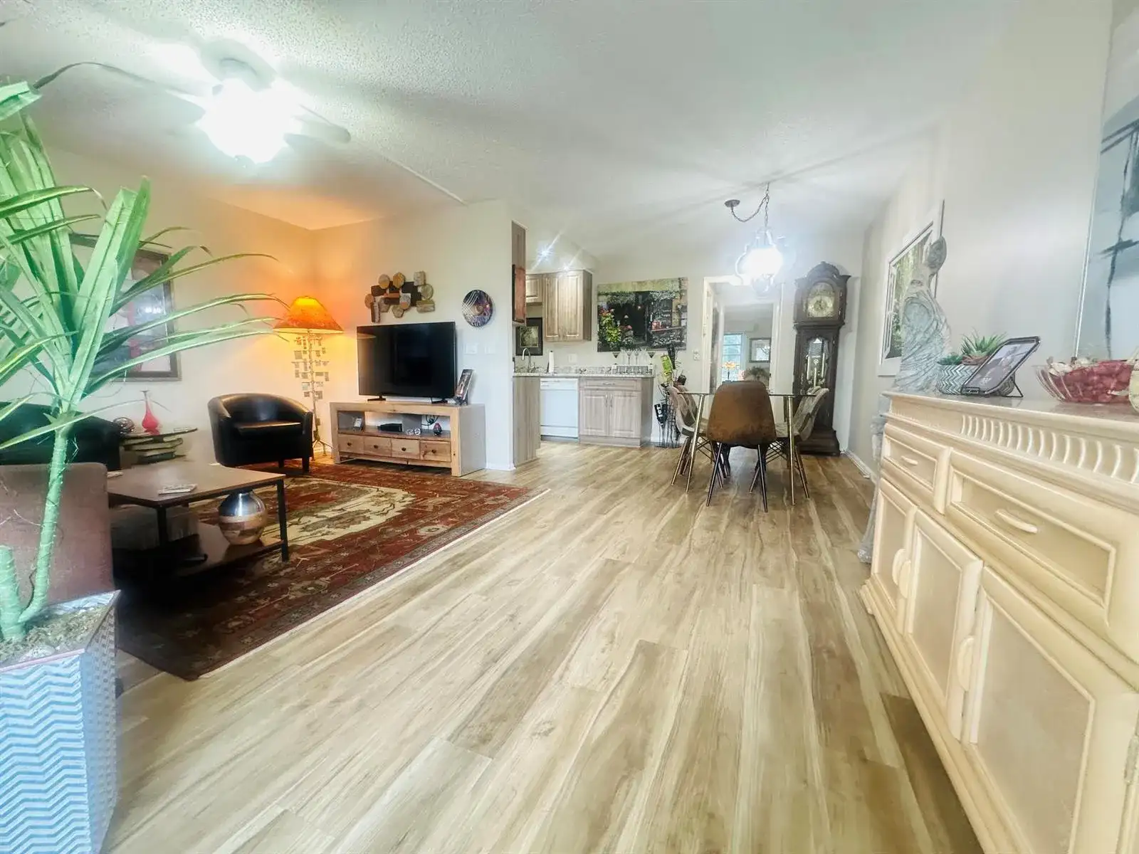 2157 Cambridge G, Deerfield Beach FL 33442 photo 3