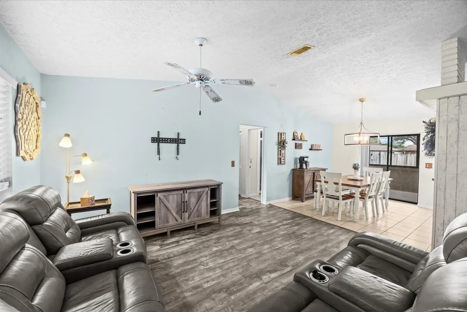 391 SW Duval Avenue, Port St. Lucie FL 34983