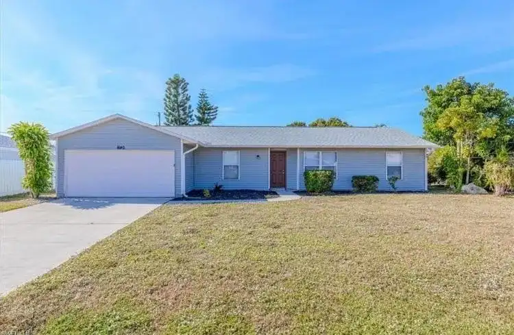 4140 SW 6th Avenue, Cape Coral FL 33914