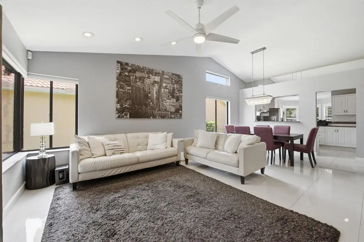 10577 Mendocino Lane, Boca Raton FL 33428