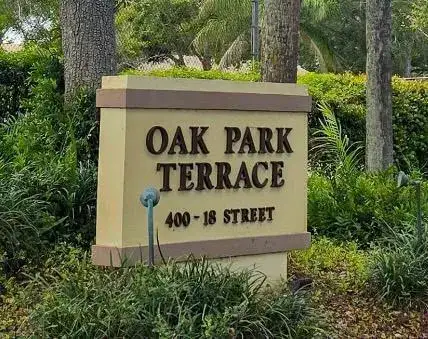 400 18th Street # D, Vero Beach FL 32960 photo 2