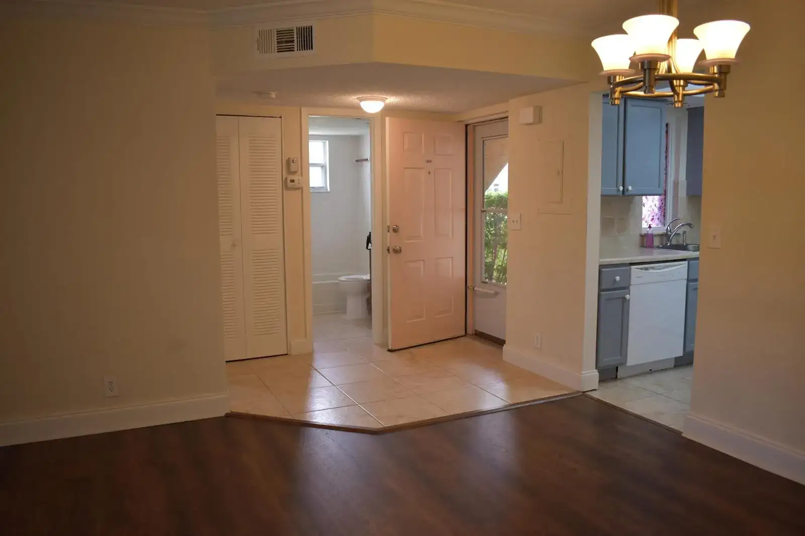1536 SE Royal Green Circle # 104, Port St. Lucie FL 34952 photo 3