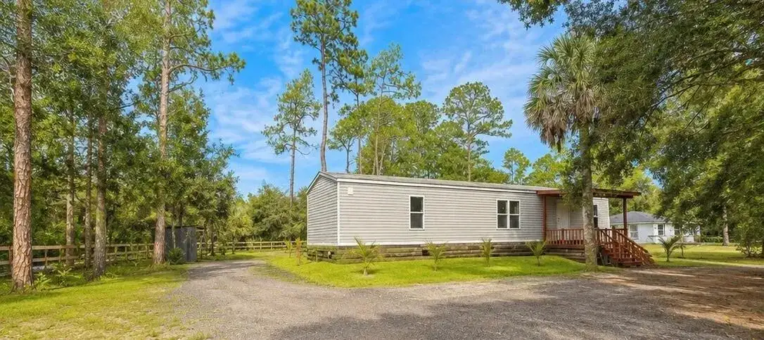 875 N Cabbage Palm Street, Clewiston FL 33440 photo 2