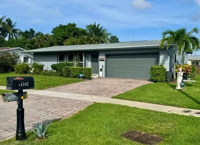 14582 Sunny Waters Lane, Delray Beach FL 33484