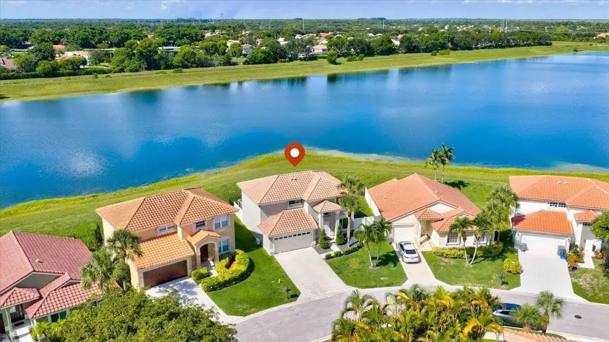 10712 Oak Lake Way, Boca Raton FL 33498 photo 2