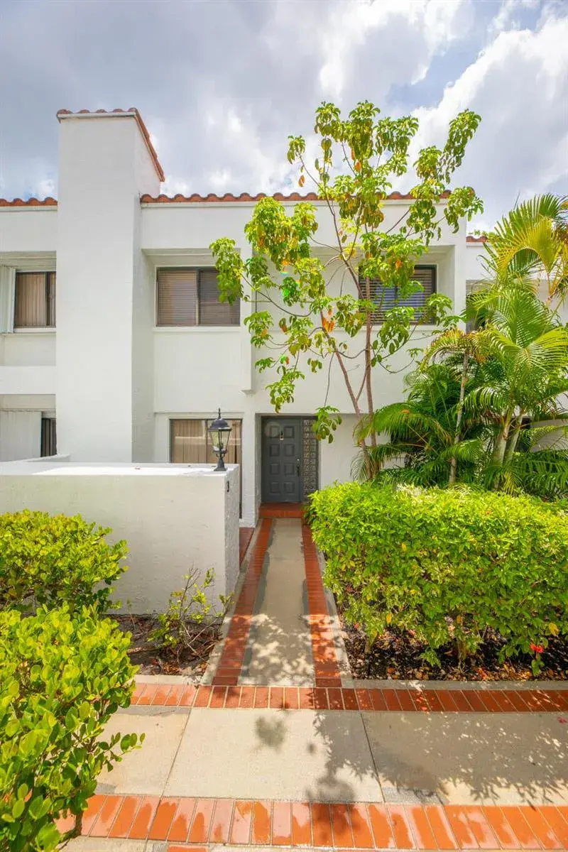 5201 NE 14th Terrace # 3, Fort Lauderdale FL 33334