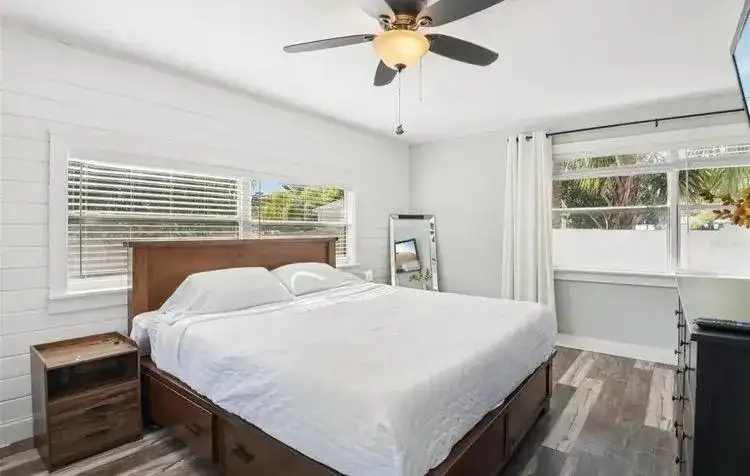 704 W Fribley Street, Tampa FL 33603 photo 4