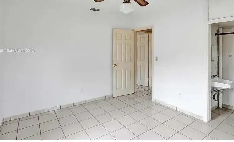 831 NW 21st Court, Miami FL 33125 photo 5