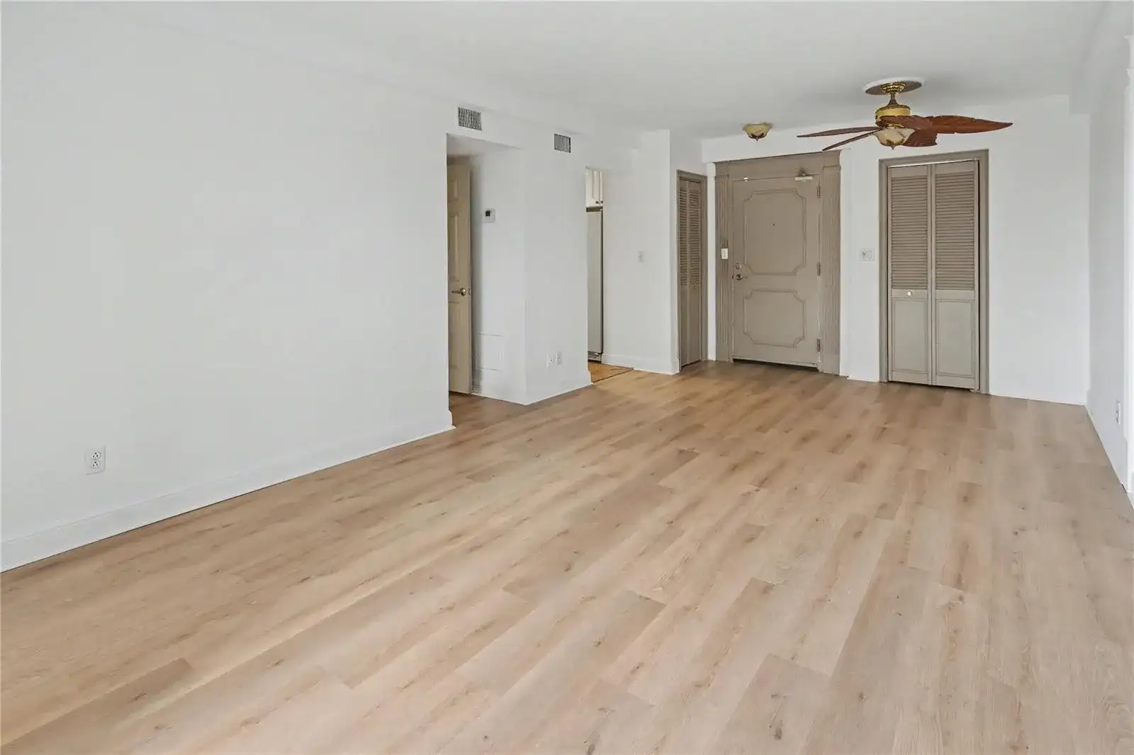 3000 Riomar Street # 406, Fort Lauderdale FL 33304 photo 4