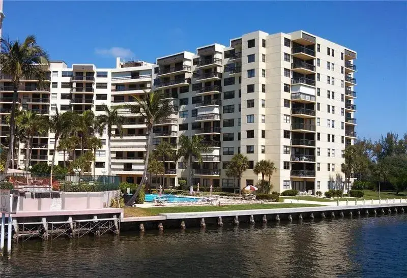 2900 NE 14th Street Causeway # 405, Pompano Beach FL 33062