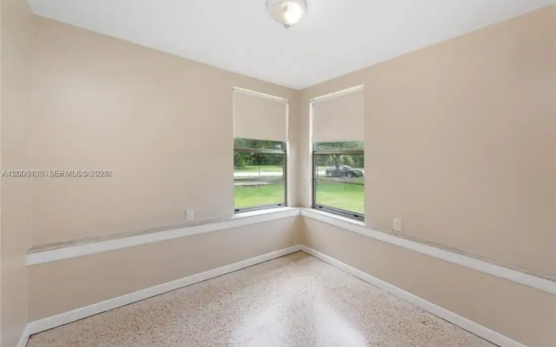 640 SW 5th Avenue, Florida City FL 33034 photo 4