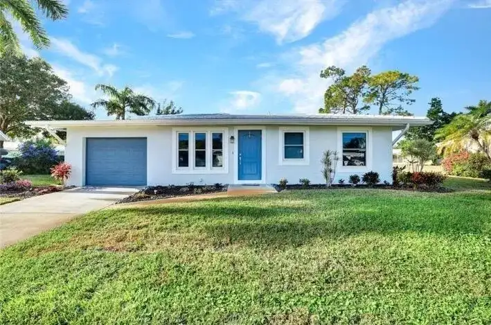54 Hilo Court, Naples FL 34112