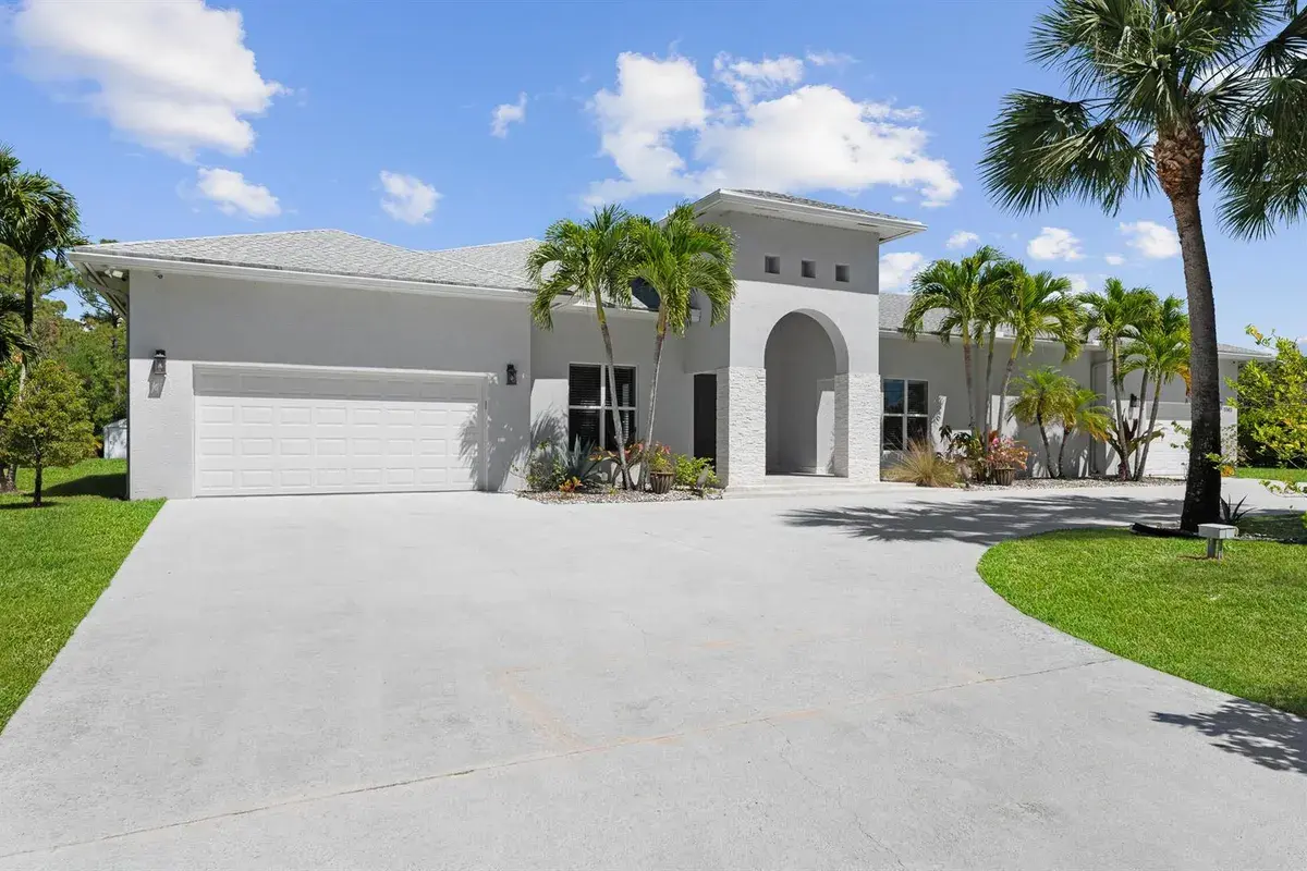 15503 Temple Boulevard, Loxahatchee FL 33470
