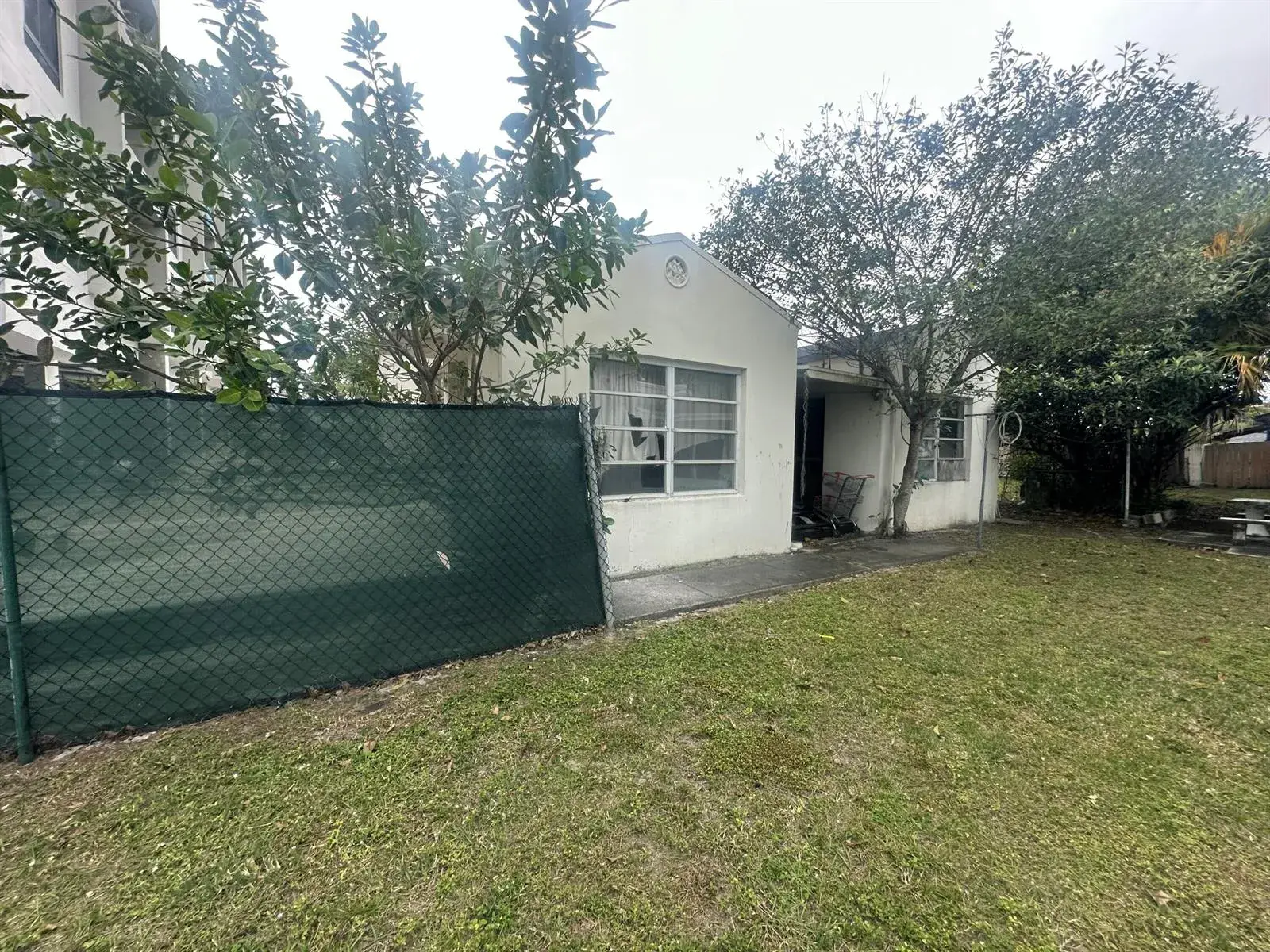 223 SE 4th Street # 2, Hallandale Beach FL 33009