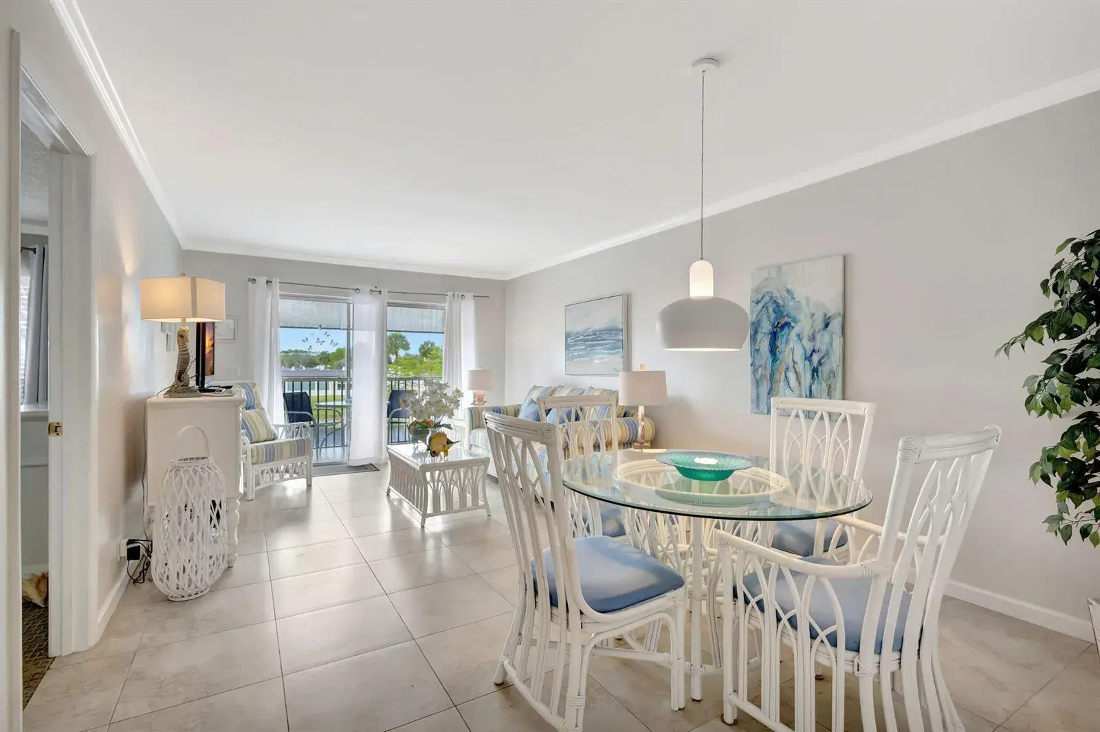 154 Lake Meryl Drive # 255, West Palm Beach FL 33411