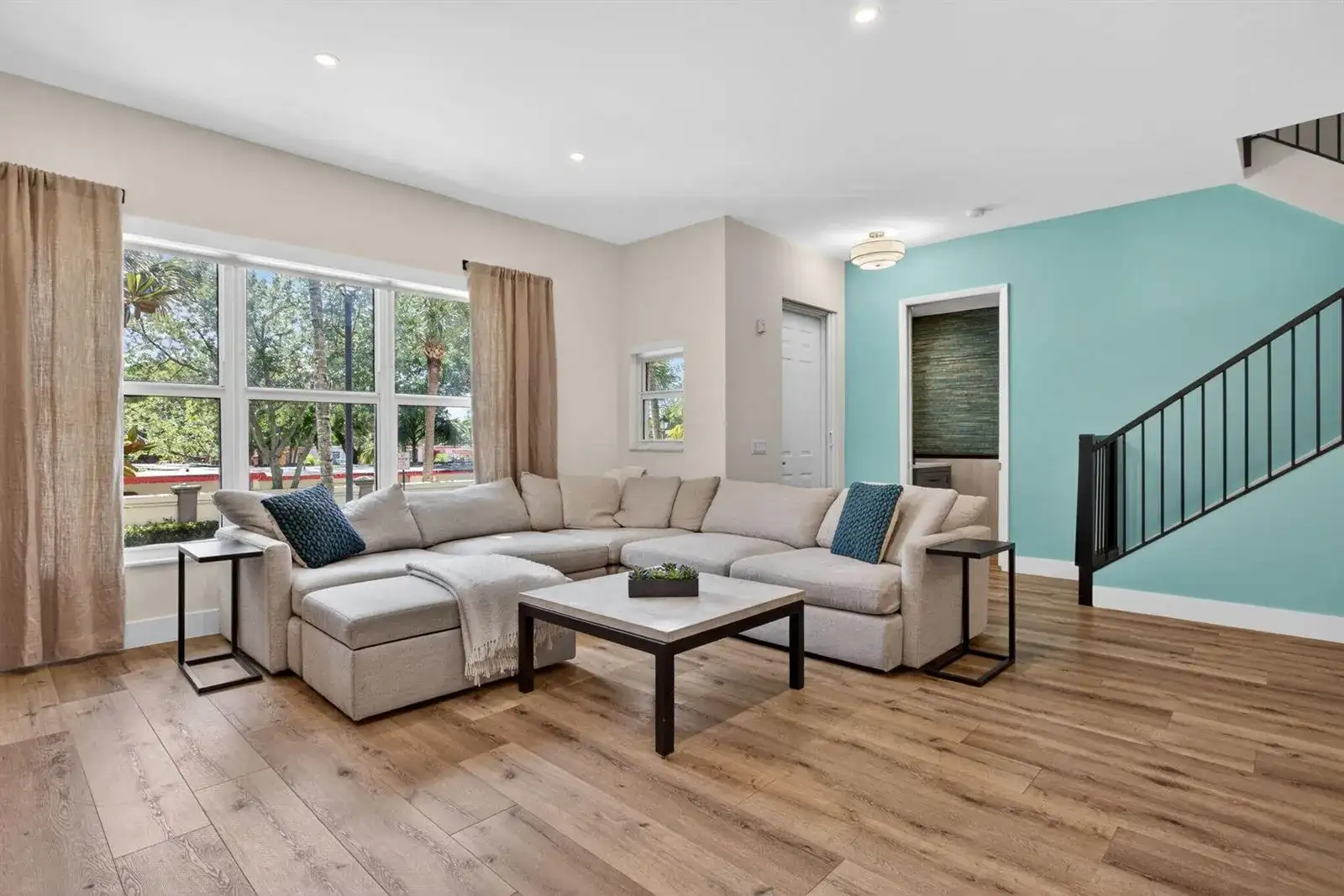 2609 NE 14th Avenue # 105, Wilton Manors FL 33334 photo 2