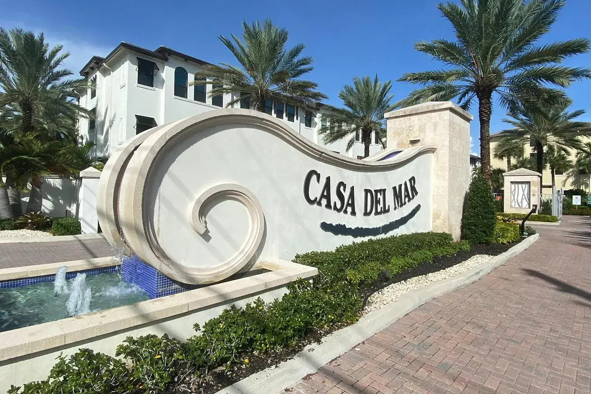 621 Windward Circle S, Boynton Beach FL 33435
