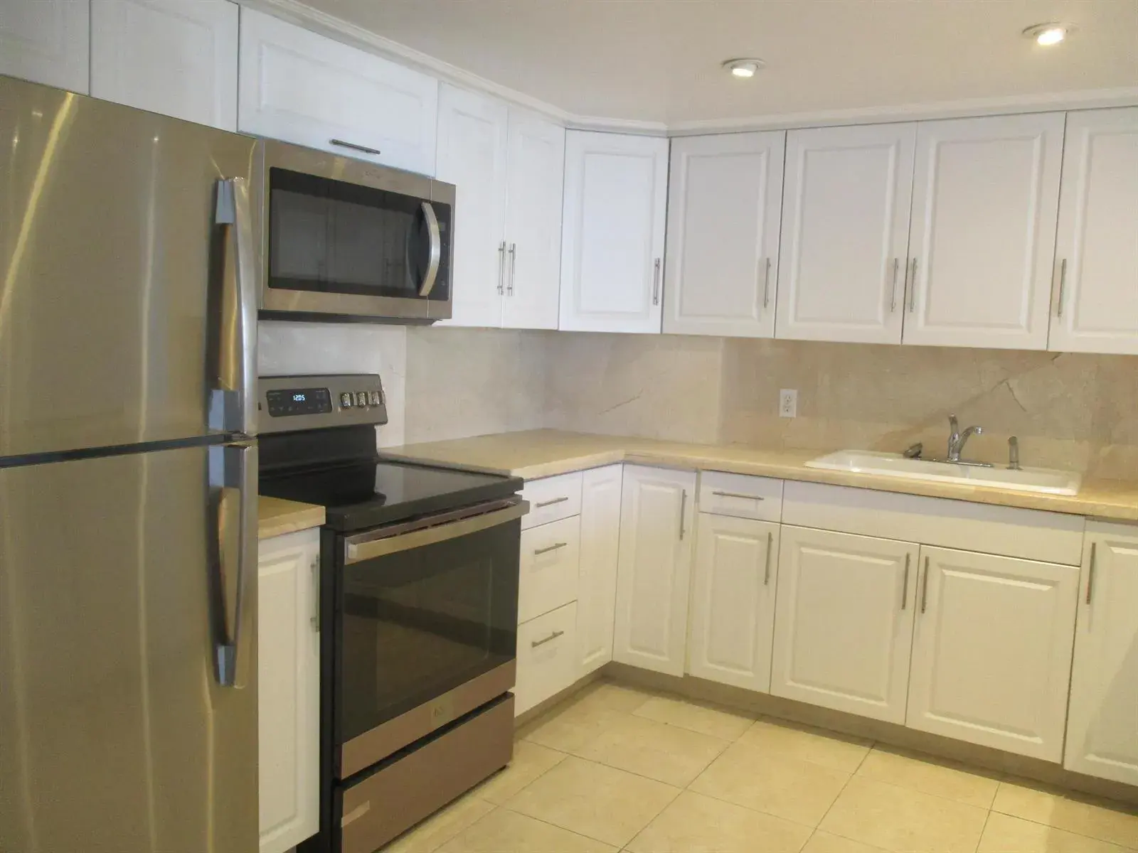 2801 NE 183rd Street # 1112w, Aventura FL 33160