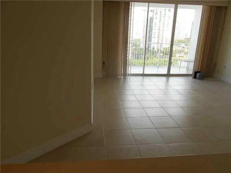 2801 NE 183rd Street # 1112w, Aventura FL 33160