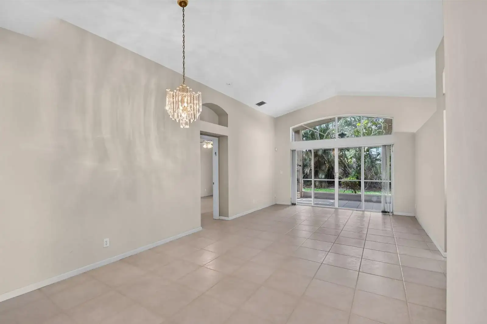 9840 Arbor View Drive S, Boynton Beach FL 33437 photo 2
