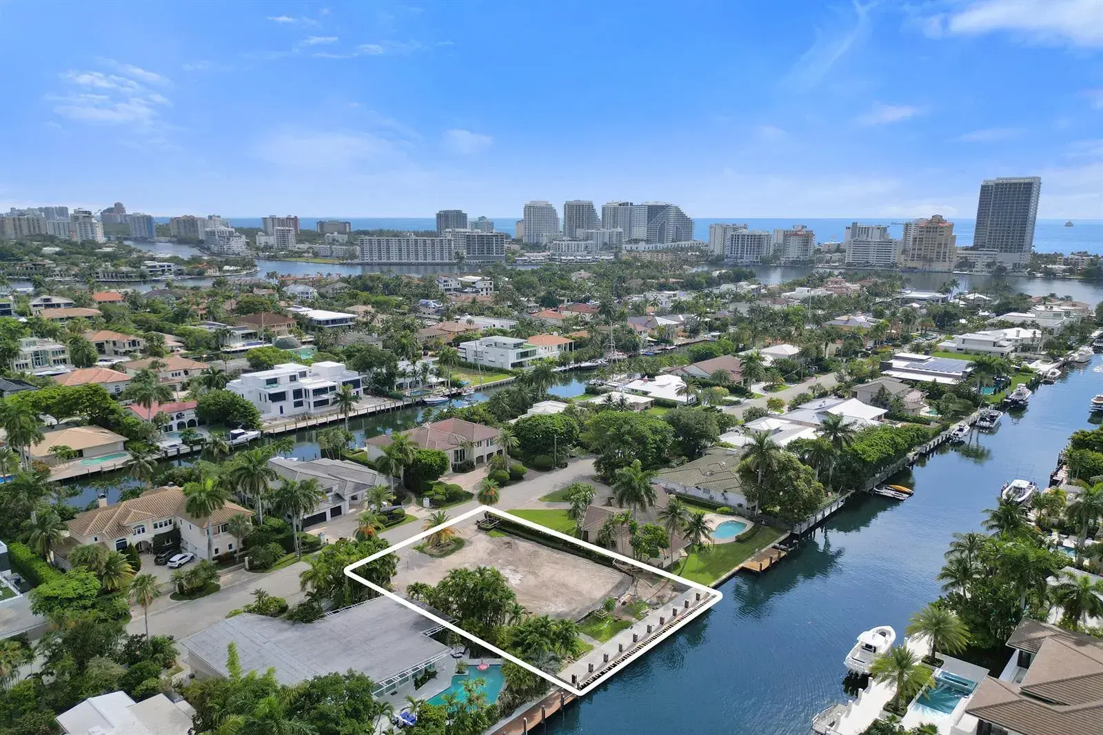 26 Pelican Drive, Fort Lauderdale FL 33301