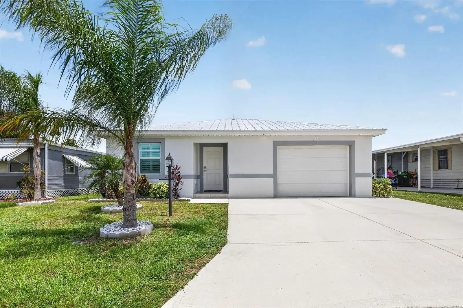 38 Spanish Way, Port St. Lucie FL 34952 photo 2