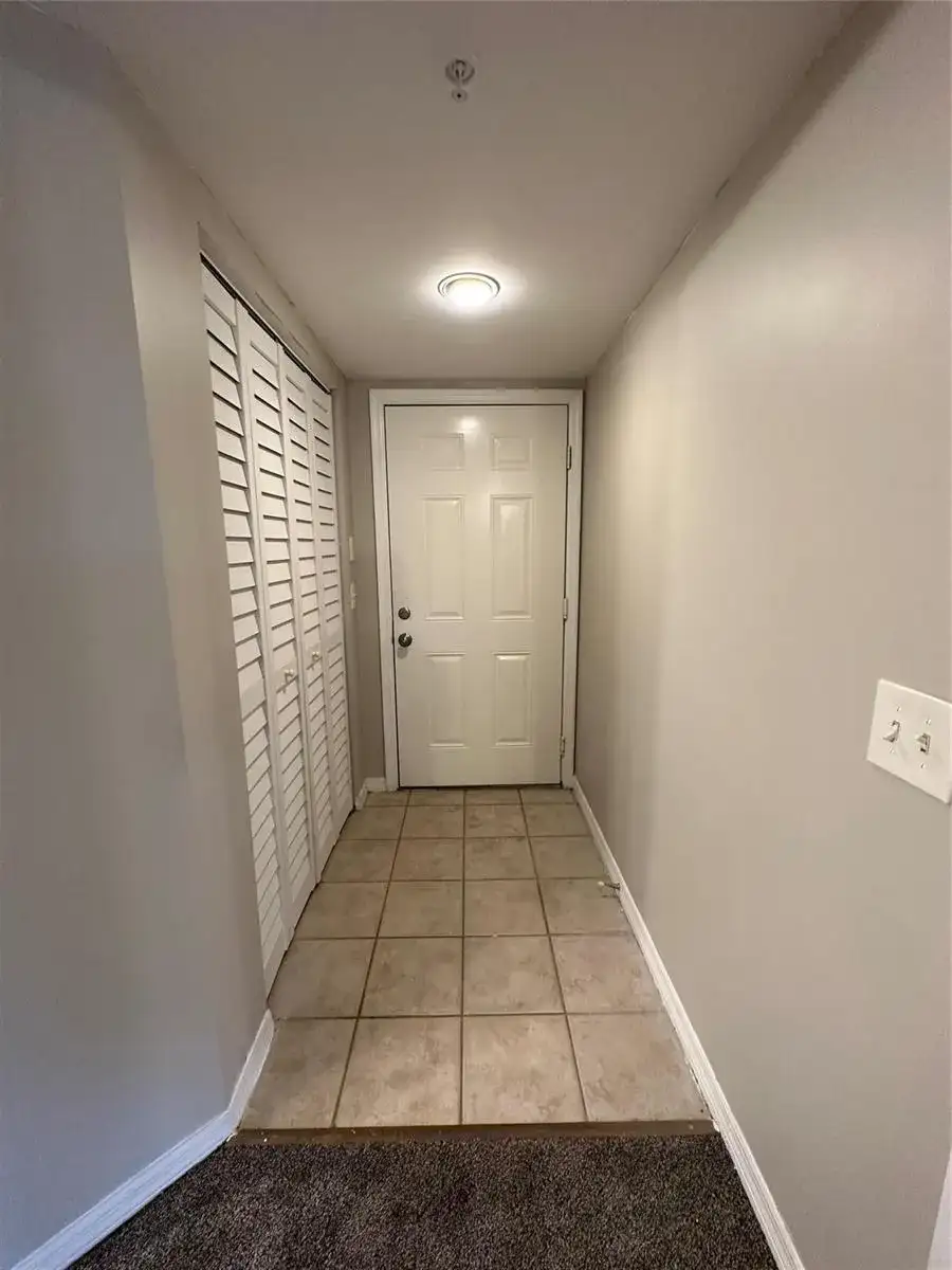 4199 N Haverhill Road # 113, West Palm Beach FL 33417 photo 4