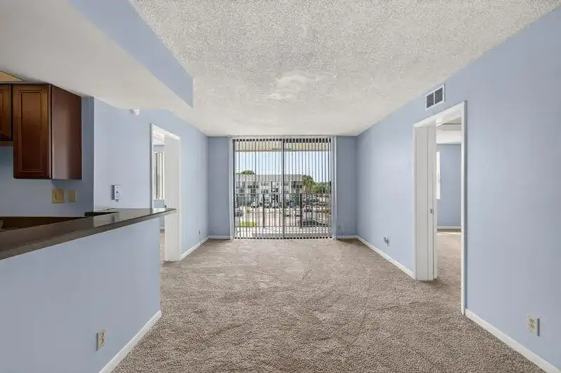 724 Executive Center Drive # 31, West Palm Beach FL 33401 photo 4