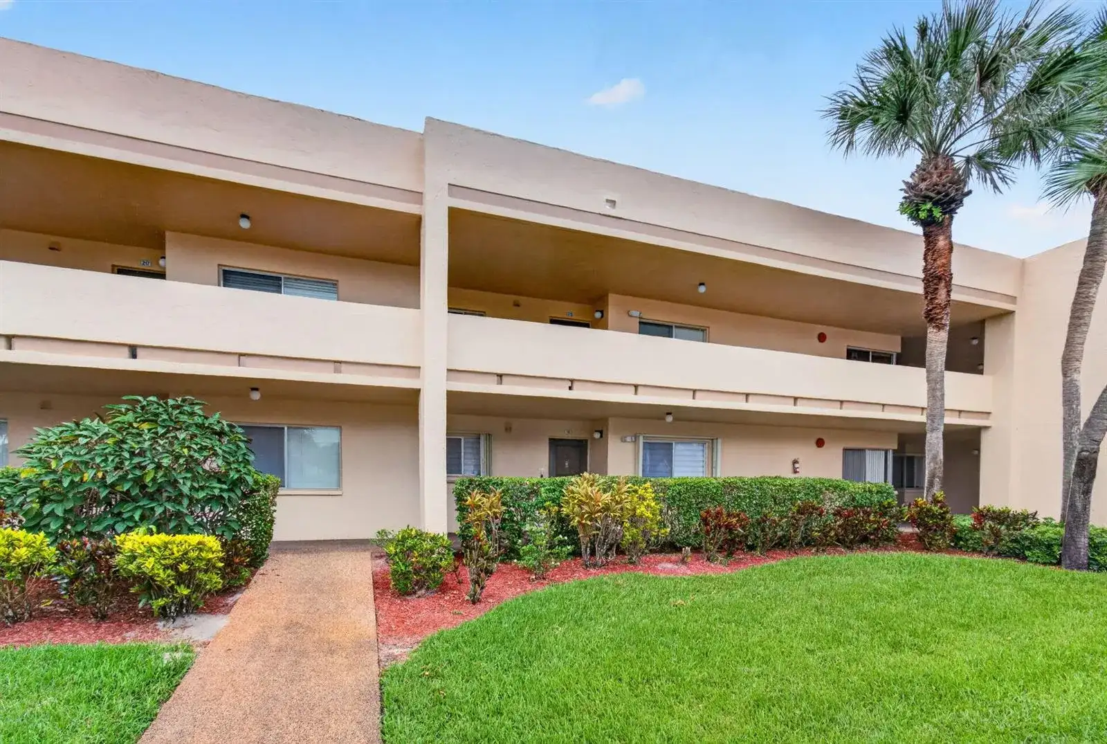 3212 Strawflower Way # 218, Lake Worth FL 33467 photo 4
