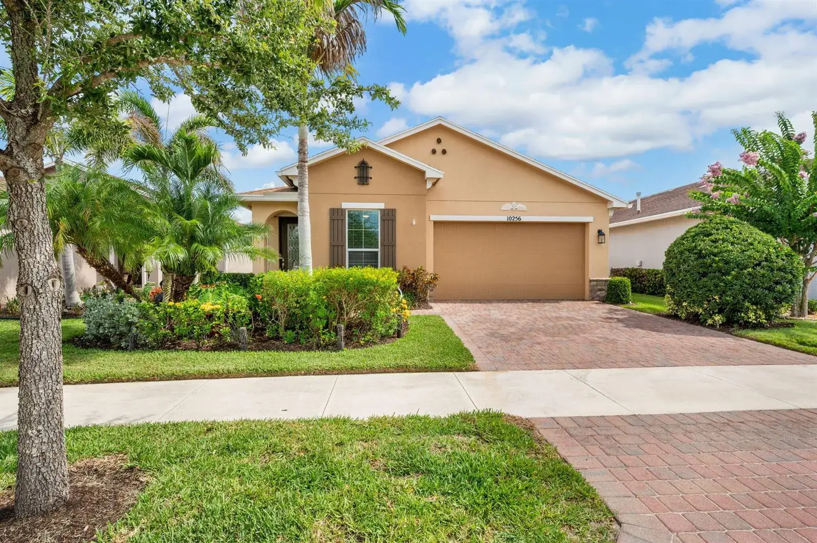10256 SW Indian Lilac Trail, Port St. Lucie FL 34987