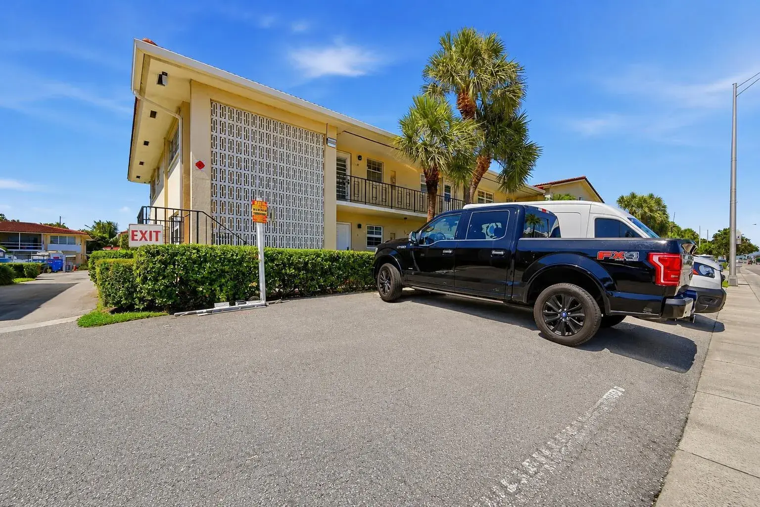 2160 NE 36th Street # 37, Lighthouse Point FL 33064