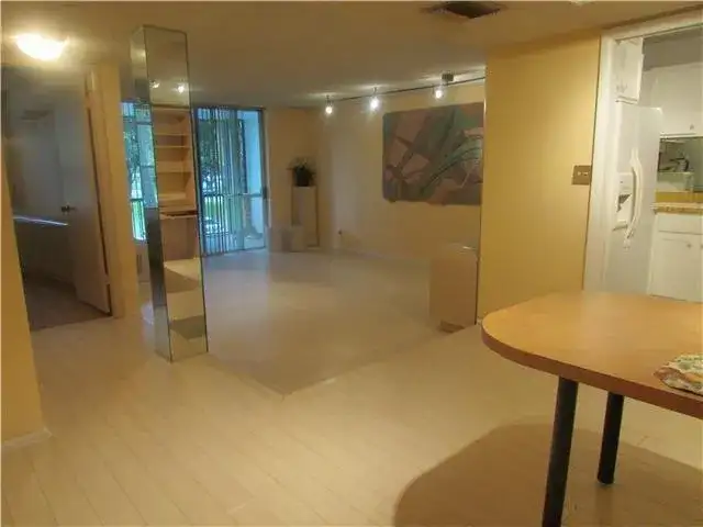 3660 Inverrary Drive # 2f, Lauderhill FL 33319 photo 3