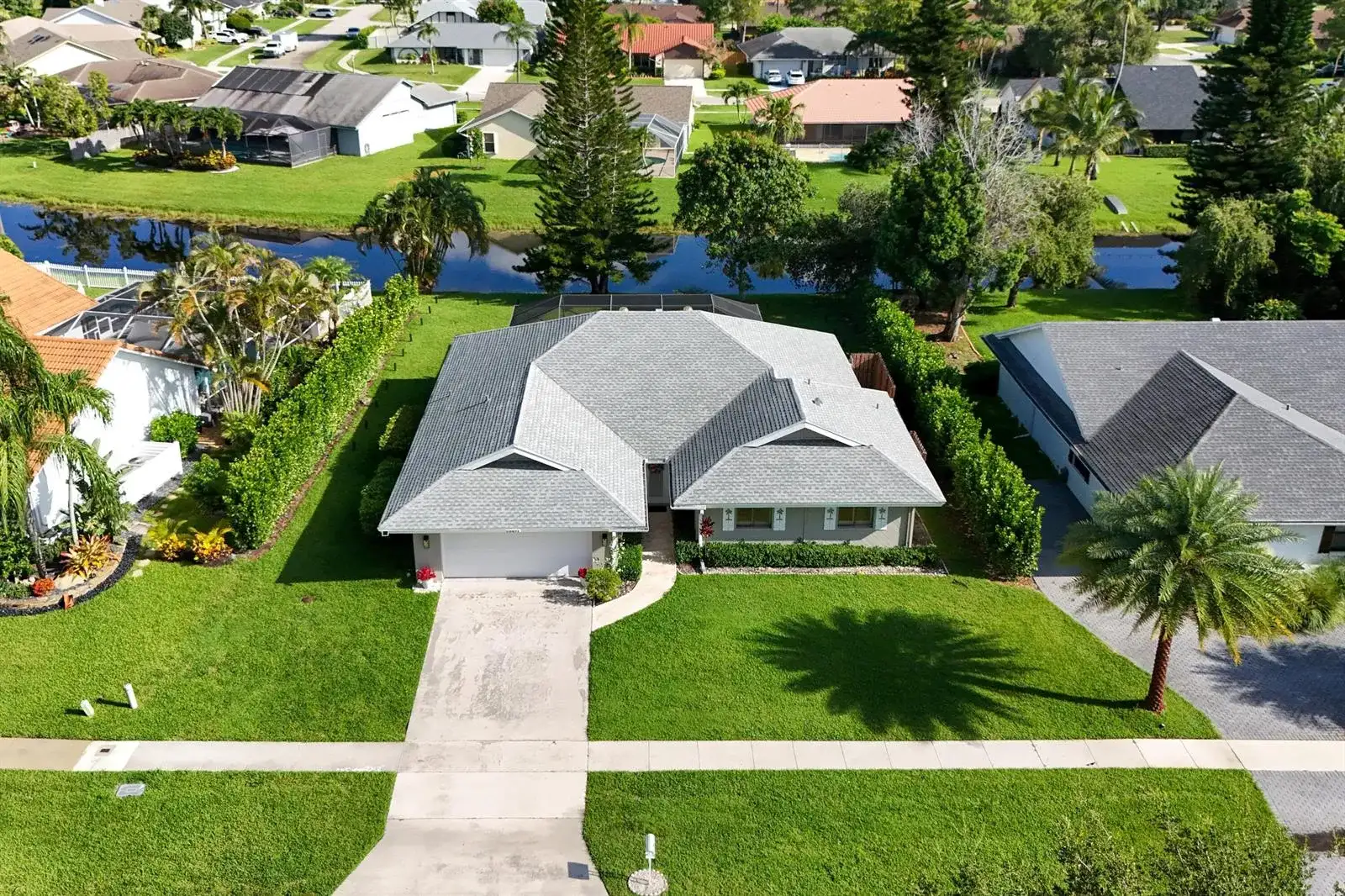 13471 Barberry Drive, Wellington FL 33414 photo 2