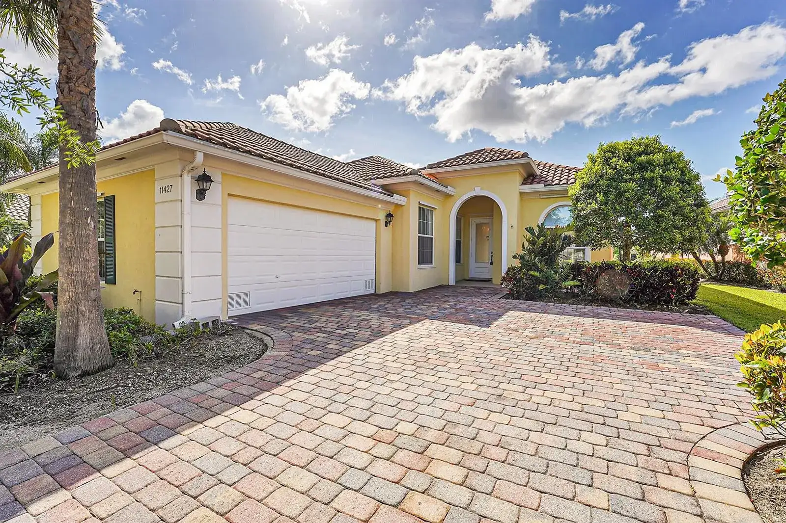 11427 SW Rockingham Drive, Port St. Lucie FL 34987 photo 3