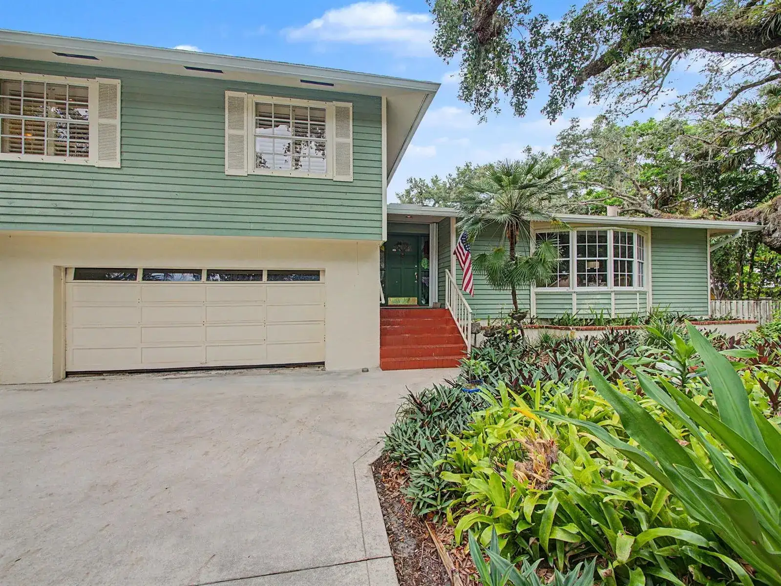 14 Emarita Way, Sewalls Point FL 34996 photo 3