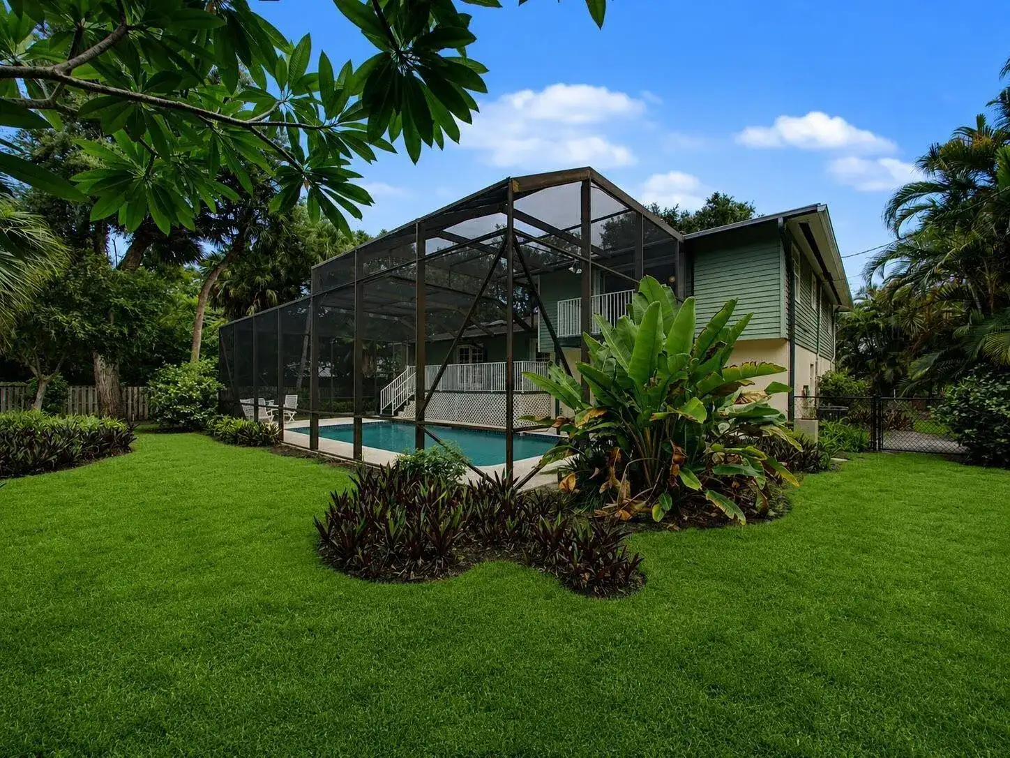 14 Emarita Way, Sewalls Point FL 34996 photo 4