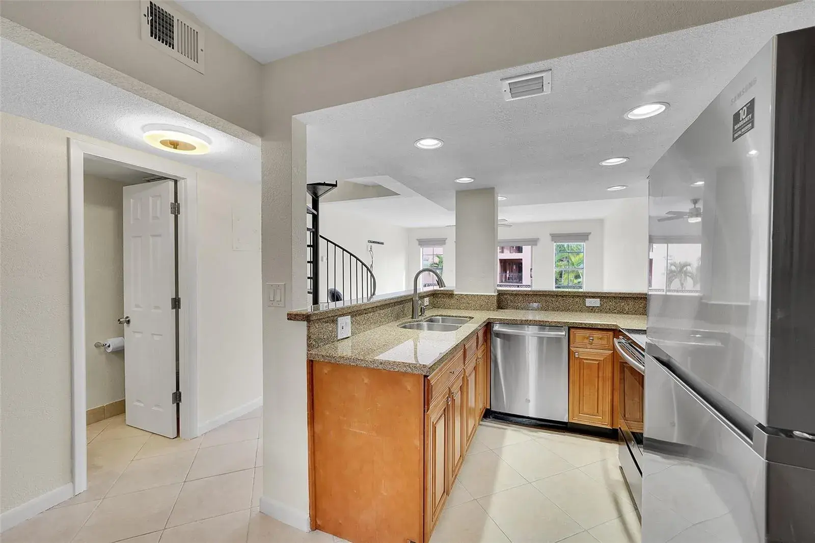 650 Tennis Club Drive # 305, Fort Lauderdale FL 33311