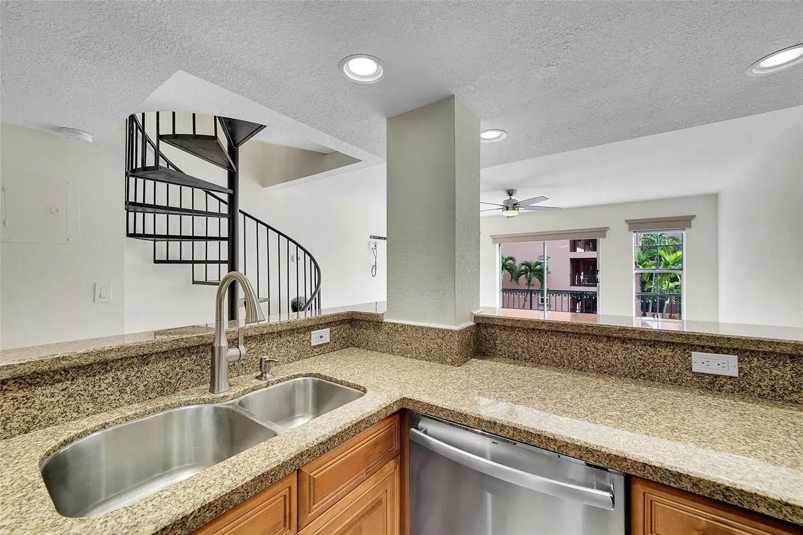 650 Tennis Club Drive # 305, Fort Lauderdale FL 33311 photo 5