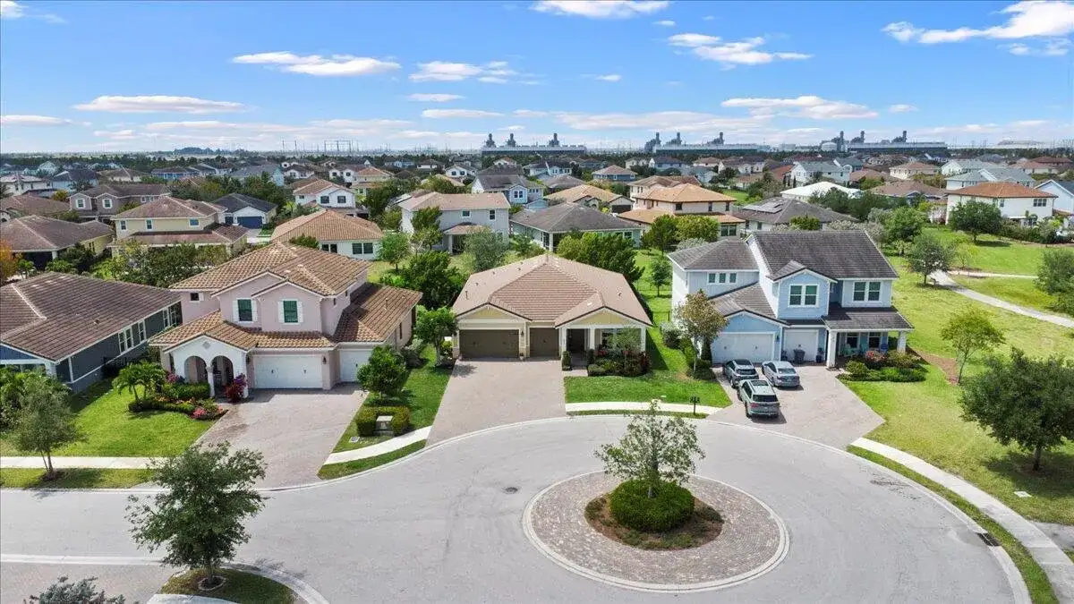 1059 Sweetgrass Street, Loxahatchee FL 33470 photo 2
