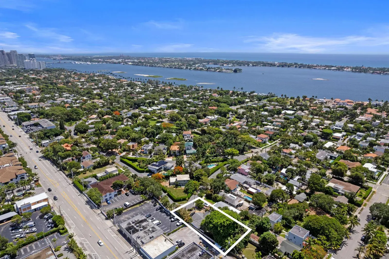 330 Marlborough Place, West Palm Beach FL 33405
