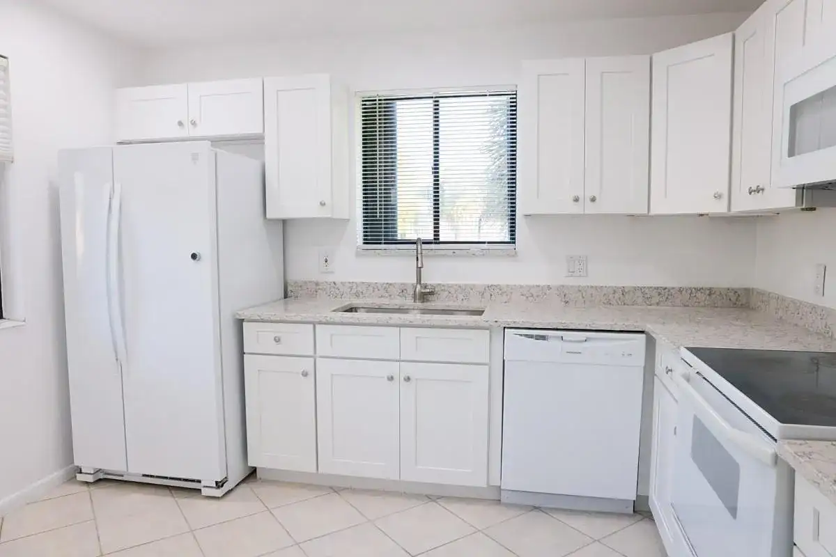 428 Lakeview Drive # 201, Weston FL 33326 photo 5