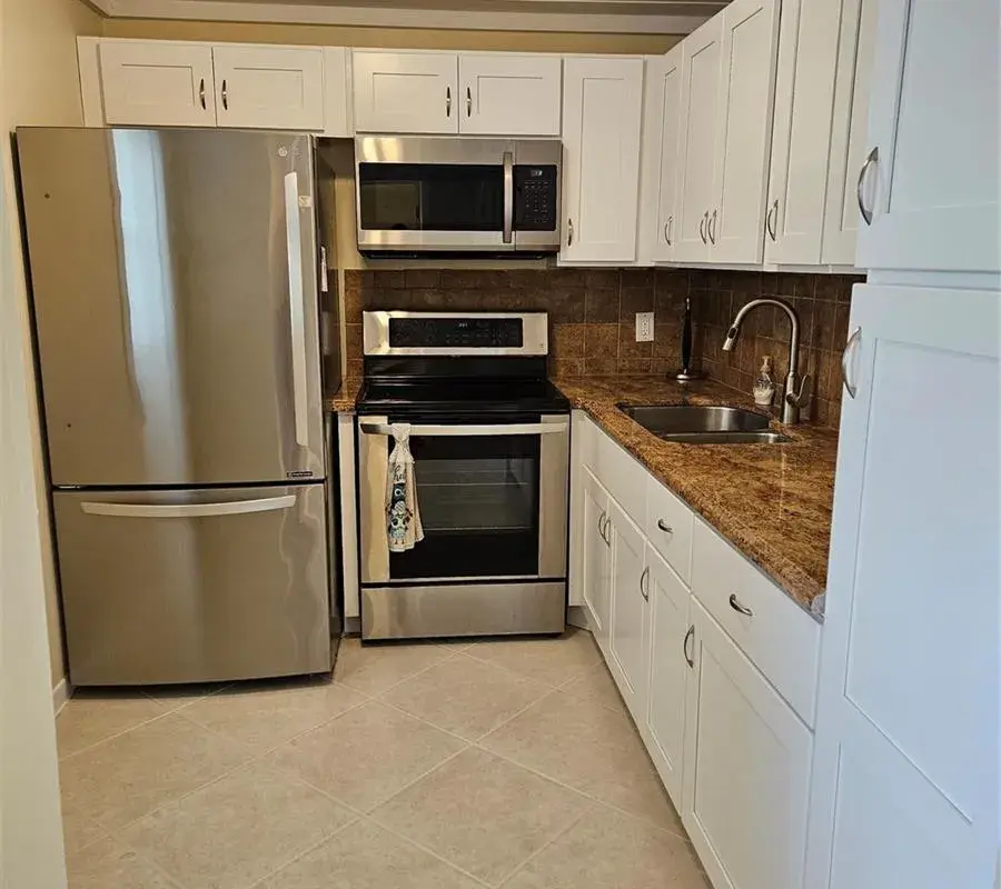 300 NE 26th Avenue, Boynton Beach FL 33435