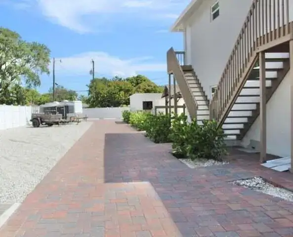 305 Cypress Drive # 1, Lake Park FL 33403 photo 3