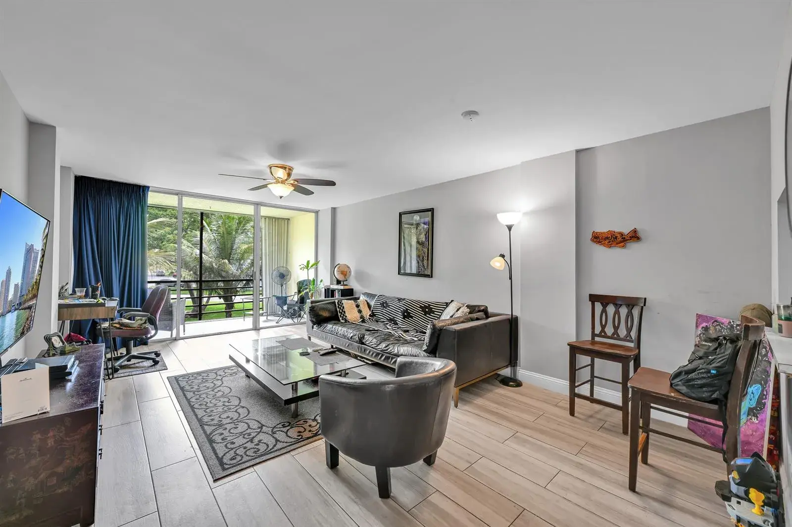 103 Royal Park Drive # 2e, Oakland Park FL 33309